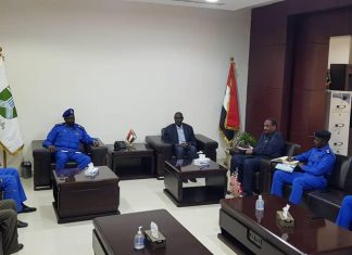 والي الخرطوم يبحث المجهودات المبذولة لمكافحة الجريمة والتفلتات الامنية والي الخرطوم يبحث المجهودات المبذولة لمكافحة الجريمة والتفلتات الامنية