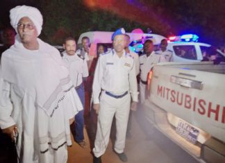 والي الجزيره يدشن الدوريات الجديدة لشرطة المرور والي الجزيره يدشن الدوريات الجديدة لشرطة المرور