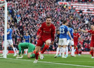 ليفربول يفوز بديربي “ميرسيسايد” ويشدد الخناق على مانشستر سيتي ليفربول يفوز بديربي "ميرسيسايد" ويشدد الخناق على مانشستر سيتي