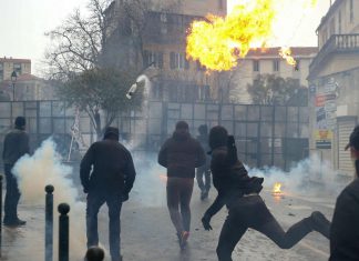 تنسيقية تيار الثورة السودانية: لا تراجع عن إسقاط الانقلاب ومدنية الدولة تنسيقية تيار الثورة السودانية لـ"سبوتنيك": لا تراجع عن إسقاط الانقلاب ومدنية الدولة