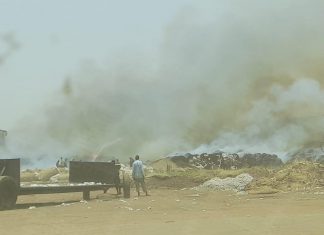 الدفاع المدني بالجزيرة ينقذ 17 ألف قنطار قطن من الحريق الدفاع المدني بالجزيرة ينقذ 17 ألف قنطار قطن من الحريق