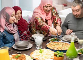 أخطاء تجنبوها خلال الإفطار والسحور في رمضان أخطاء تجنبوها خلال الإفطار والسحور في رمضان