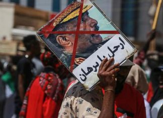 نصف عام على الانقلاب ولا حصيلة في تنفيذ الوعود نصف عام على الانقلاب ولا حصيلة في تنفيذ الوعود