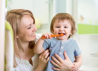كيف تعتني بأسنان طفلك؟ كيف تعتني بأسنان طفلك؟