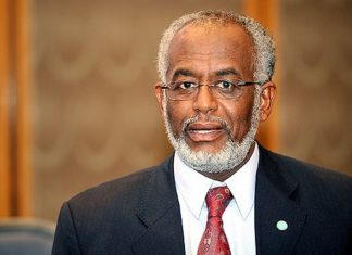 بعد ظهور كرتي.. هل يعود الإسلاميون الى الساحة السياسية؟ علي كرتي، الأمين العام المكلف للحركة الإسلامية