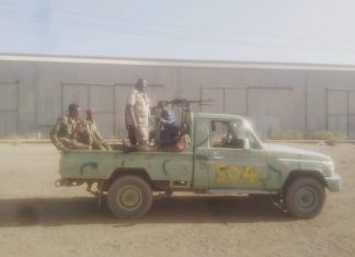 القوة الأمنية المشتركة بالجزيرة تحمي مخازن القمح القوة الأمنية المشتركة بالجزيرة تحمي مخازن القمح