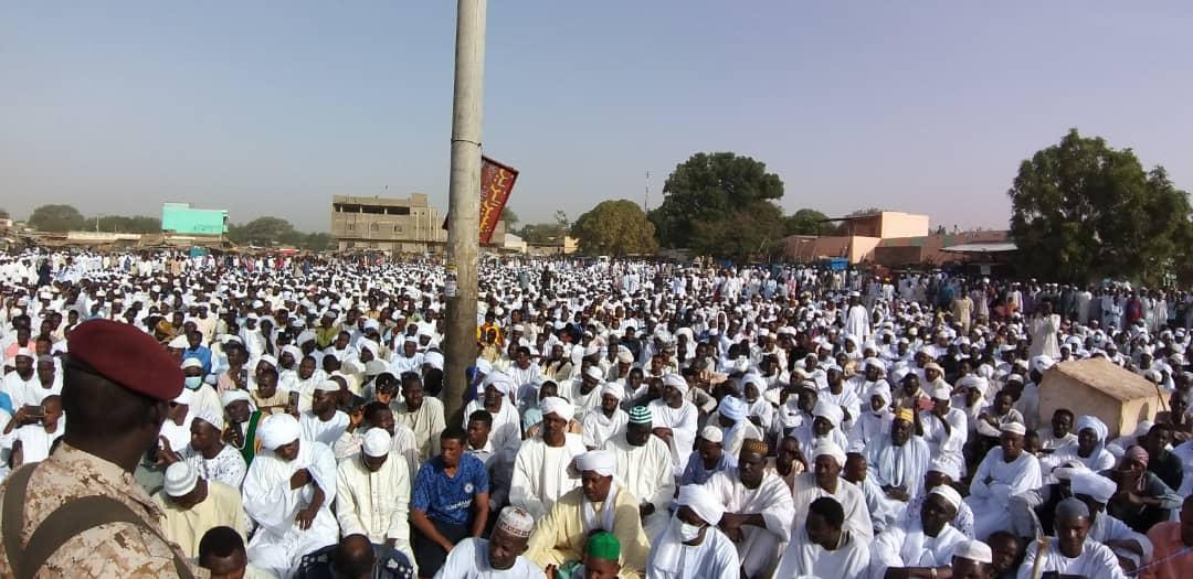 والي غرب دارفور يدعو إلى نبذ العنف والقبلية والي غرب دارفور يدعو إلى نبذ العنف والقبلية