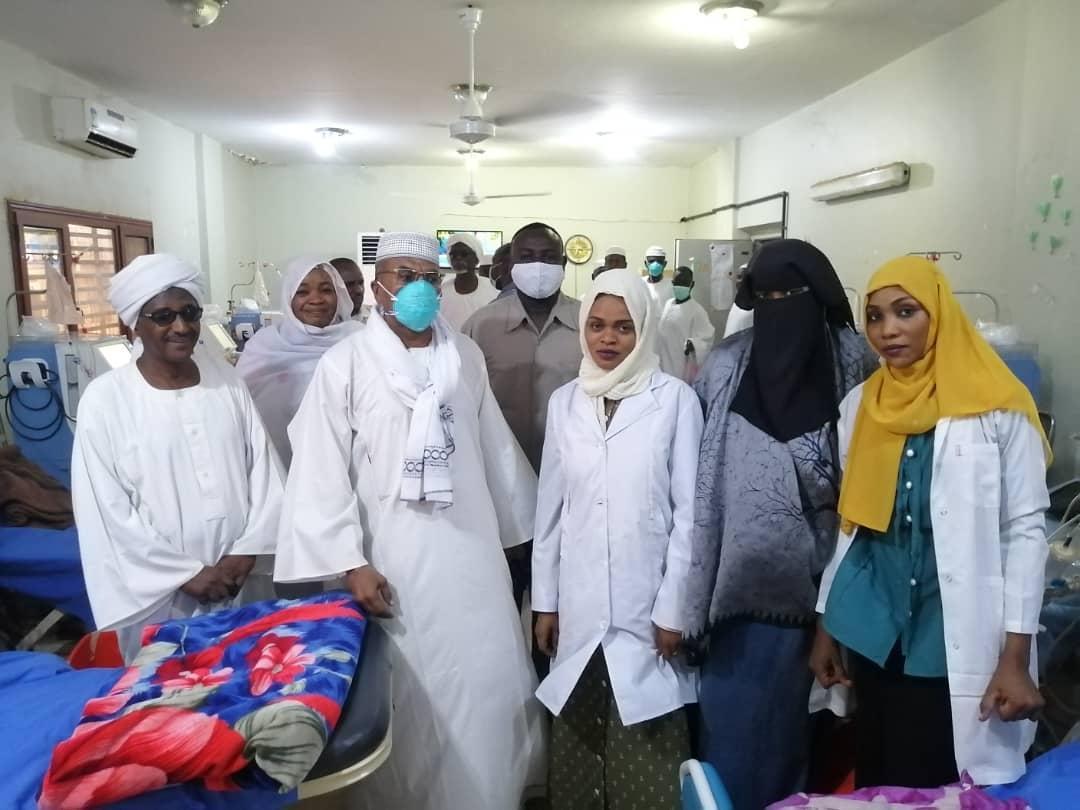 وزير الصحة المكلف ببحر ابيض يقدم المعايدات للمرضى بمستشفى ربك وزير الصحة المكلف ببحر ابيض يقدم المعايدات للمرضى بمستشفى ربك