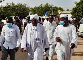 والي جنوب دارفور يتفقد أحوال المرضى بالمستشفيات والي جنوب دارفور يتفقد أحوال المرضى بالمستشفيات