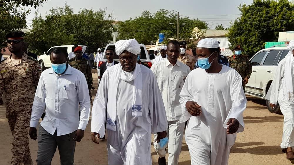 والي جنوب دارفور يتفقد أحوال المرضى بالمستشفيات والي جنوب دارفور يتفقد أحوال المرضى بالمستشفيات