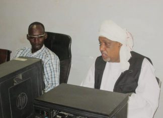 مدير الصحة بالجزيرة يقف على الرصد اليومي لكورونا مدير الصحة بالجزيرة يقف على الرصد اليومي لكورونا