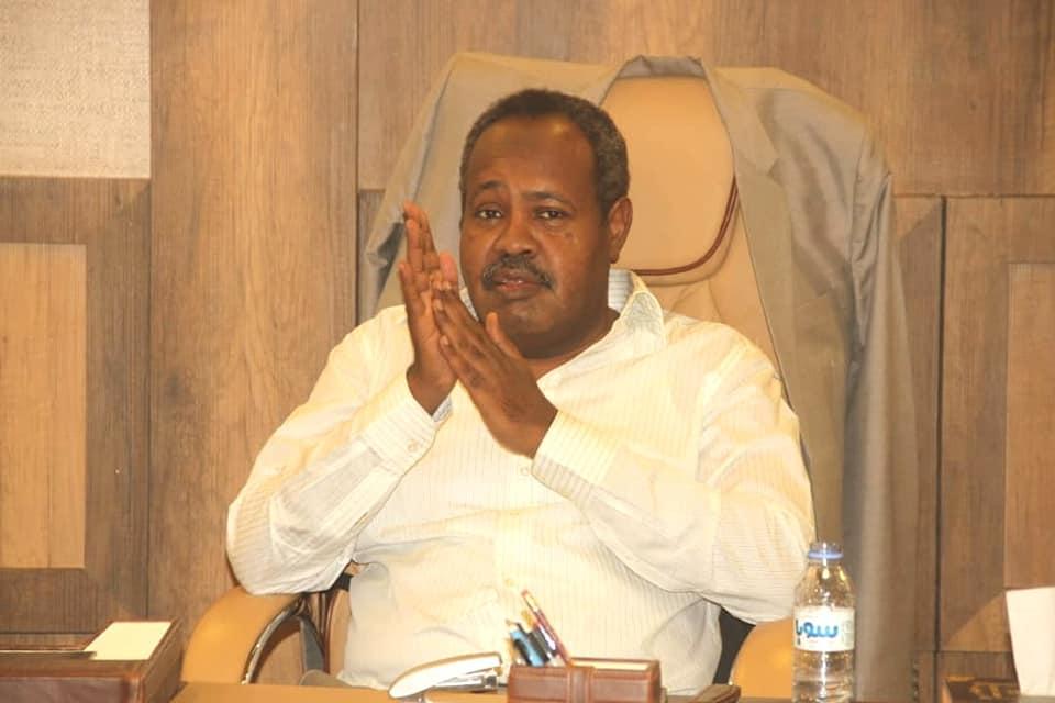 هشام السوباط: مساهمة العليقي”كثيرة” والفاضل التوم”معقولة” هشام السوباط: مساهمة العليقي”كثيرة” والفاضل التوم”معقولة”