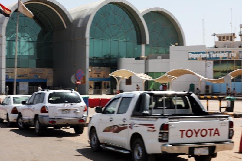 الخطوط الجوية تجري اصلاحات ادارية لتفعيل العمل بالمطار الخطوط الجوية تجري اصلاحات ادارية لتفعيل العمل بالمطار