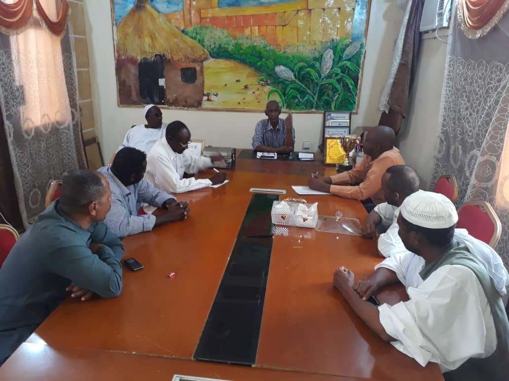 الأمين العام للمجلس الأعلى للشباب والرياضه يؤكد دعمه للأنديه الرياضيه الأمين العام للمجلس الأعلى للشباب والرياضه يؤكد دعمه للأنديه الرياضيه