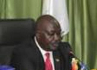 الجنرال خميس يؤكد أهمية دور الإعلام في إرساء قيم الوحدة الجنرال خميس يؤكد أهمية دور الإعلام في إرساء قيم الوحدة