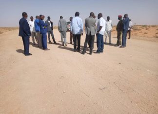 نمر يتفقد سير تنفيذ طريق مخطط الربوة الاستثماري السكني بالفاشر نمر يتفقد سير تنفيذ طريق مخطط الربوة الاستثماري السكني بالفاشر