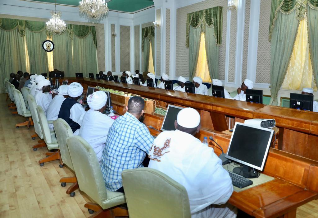 برطم يلتقي وفد تجمع مزارعي القطاع المطري بالسودان برطم يلتقي وفد تجمع مزارعي القطاع المطري بالسودان