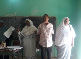 إدارات التعليم الثانوي بالوزارة وشرق النيل تتفقدا المدارس الثانوية بالمحلية إدارات التعليم الثانوي بالوزارة وشرق النيل تتفقدا المدارس الثانوية بالمحلية