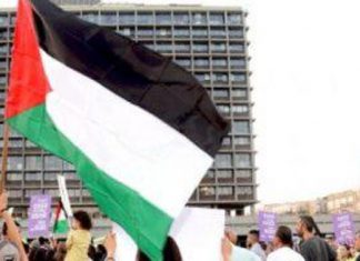 تشييع جثمان الصحفية شيرين أبو عاقلة في رام الله تشييع جثمان الصحفية شيرين أبو عاقلة في رام الله