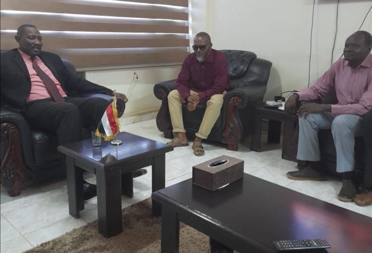 فريني يلتقي اتحادات الأشخاص ذوي الإعاقة بالخرطوم فريني يلتقي اتحادات الأشخاص ذوي الإعاقة بالخرطوم