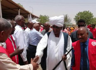والي كسلا يشيد بدور الهلال الأحمر السوداني والمتطوعين والي كسلا يشيد بدور الهلال الأحمر السوداني والمتطوعين