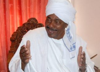 حزب الأمة القومي يحذر من حرب أهلية حال لم يتوافق العسكريون والمدنيون (الأمة القومي) يحذر من حرب أهلية حال لم يتوافق العسكريون والمدنيون