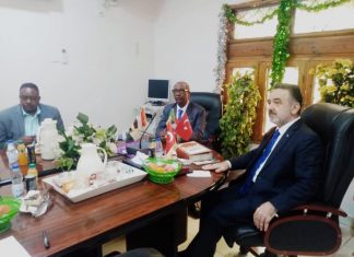 محافظ مشروع الجزيرة يلتقى سفير تركيا في السودان محافظ مشروع الجزيرة يلتقى سفير تركيا في السودان