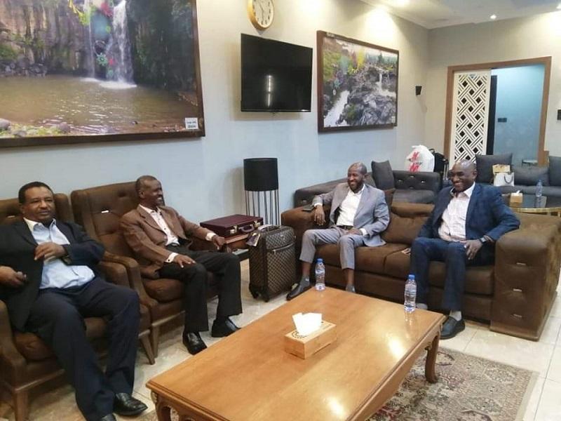 وزير الأوقاف يعود من المملكة العربية السعودية وزير الأوقاف يعود من المملكة العربية السعودية