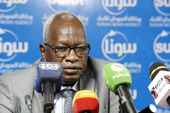 قوات السيطرة بغرب دارفور تبيد كميات من الأسلحة والمواتر بالجنينة قوات السيطرة بغرب دارفور تبيد كميات من الأسلحة والمواتر بالجنينة