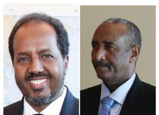 رئيس مجلس السيادة يهني الرئيس الصومالي بفوزه في إنتخابات الرئاسة رئيس مجلس السيادة يهني الرئيس الصومالي بفوزه في إنتخابات الرئاسة