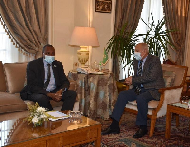 ابوالغيط والدخيري يبحثان ثأثير التغيرات المناخية على القطاع الزراعي العربي ابوالغيط والدخيري يبحثان ثأثير التغيرات المناخية على القطاع الزراعي العربي