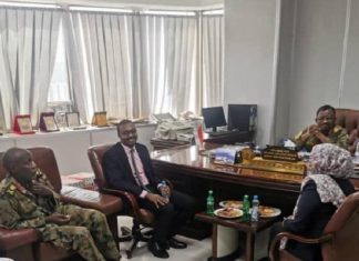 رئيس مفوضية حقوق الإنسان يلتقي مدير الادارة العامة للقضاء العسكري رئيس مفوضية حقوق الإنسان يلتقي مدير الادارة العامة للقضاء العسكري