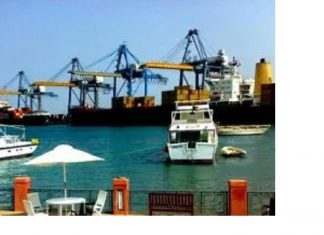 إتفاق لحل مشكلة أمتعة افراد قوات الشعب المسلحة بميناء دقنة إتفاق لحل مشكلة أمتعة افراد قوات الشعب المسلحة بميناء دقنة