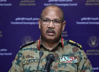 عقب اجتماع مع الآلية الثلاثية .. إبراهيم جابر : تناولنا ضرورة تعجيل بداية الحوار المباشر عقب اجتماع مع الآلية الثلاثية .. إبراهيم جابر : تناولنا ضرورة تعجيل بداية الحوار المباشر