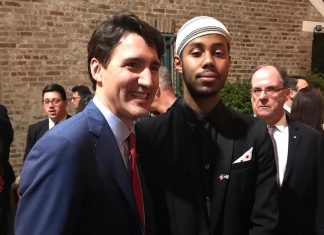 الشاعر والمغنى مصطفى عز الدين يحقق فوزا على منافسيه بكندا الشاعر والمغنى مصطفى عز الدين يحقق فوزا على منافسيه بكندا