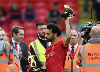 محمد صلاح يفوز بجائزة لاعب الموسم من رابطة اللاعبين المحترفين محمد صلاح يفوز بجائزة لاعب الموسم من رابطة اللاعبين المحترفين
