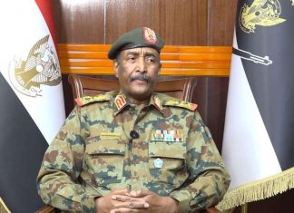 البرهان: نتضامن مع مصر في مكافحة الإرهاب البرهان: نتضامن مع مصر في مكافحة الإرهاب