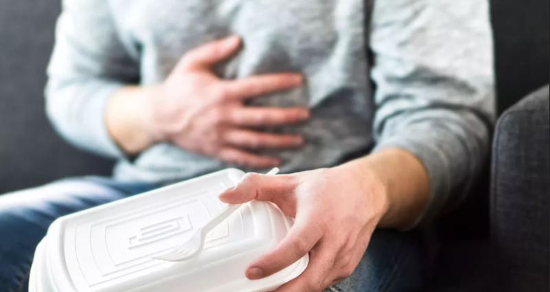 أعراض السالمونيلا وسبل الوقاية منها أعراض السالمونيلا وسبل الوقاية منها