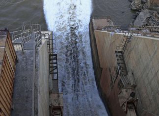 مسؤول إثيوبي يقول “نريد حلا سلميا لأزمة سد النهضة”.. وجنوب السودان: نقف معكم مسؤول إثيوبي يقول "نريد حلا سلميا لأزمة سد النهضة".. وجنوب السودان: نقف معكم