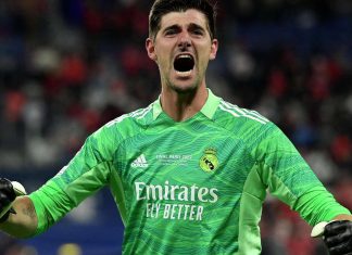 ريال مدريد يتوج بدوري أبطال أوروبا للمرة الـ14 في تاريخه بعد فوزه على ليفربول 1-0 ريال مدريد يتوج بدوري أبطال أوروبا للمرة الـ14 في تاريخه بعد فوزه على ليفربول 1-0