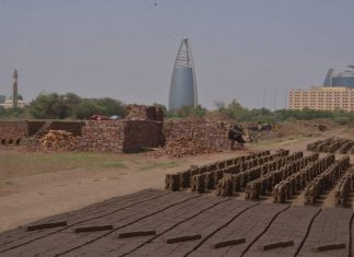 والي الخرطوم يوجه بمنع نشاط الكمائن بجزيرة توتي وإزالتها فوراً والي الخرطوم يوجه بمنع نشاط الكمائن بجزيرة توتي وإزالتها فوراً