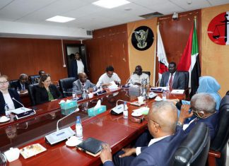 خبير الامم المتحدة لحقوق الانسان يشيد بإجراءات الحكومة السودانية خبير الامم المتحدة لحقوق الانسان يشيد بإجراءات الحكومة السودانية