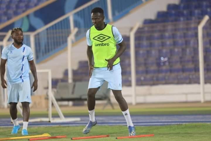 بـ (10) لاعبين فقط .. الهلال يستأنف التدريبات بقيادة مدربة البرتقالي بـ (10) لاعبين فقط .. الهلال يستأنف التدريبات بقيادة مدربة البرتقالي