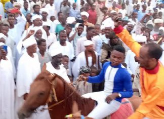 مهرجان للفروسية بمحلية سرف عمرة بشمال دارفور مهرجان للفروسية بمحلية سرف عمرة بشمال دارفور