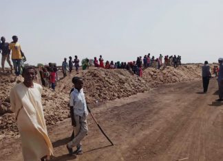 والي الجزيرة يجدد الإلتزام بإحداث تنمية متوازنة في جميع المحليات والي الجزيرة يجدد الإلتزام بإحداث تنمية متوازنة في جميع المحليات