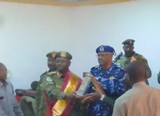 الفرقة الخامسة مشاة هجانة تحتفل بوداع وتكريم قائد ثاني الفرقة الخامسة مشاة الفرقة الخامسةمشاة هجانة تحتفل بوداع وتكريم قائد ثاني الفرقةالخامسة مشاة