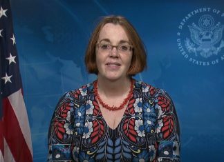 مساعدة وزير الخارجية الأمريكي للشؤون الافريقية تزور السودان مساعدة وزير الخارجية الامريكى للشئون الافريقية تزور السودان