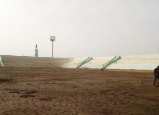 المدير التنفيذي لمحلية الدامر يتفقد سير عمليات التأهيل لاستاد الدامر المدير التنفيذي لمحلية الدامر يتفقد سير عمليات التأهيل لاستاد الدامر