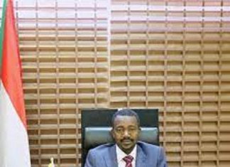 وزير التنمية العمرانية الإتحادي يتفقد سير العمل بمشاريع شمال دارفور وزير التنمية العمرانية الإتحادي يتفقد سير العمل بمشاريع شمال دارفور