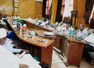 مجلس عمداء جامعة الجزيرة يوجه بتعميم مبادرة الصناديق الخيرية مجلس عمداء جامعة الجزيرة يوجه بتعميم مبادرة الصناديق الخيرية